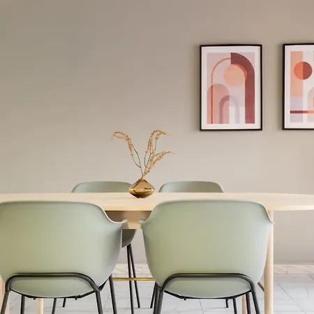 Sagrada Familia Cozy 3 Bedroom With Balcony Appartement *