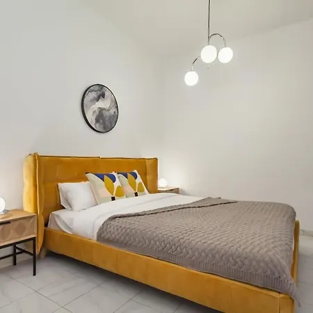 Sagrada Familia Cozy 3 Bedroom With Balcony Appartement